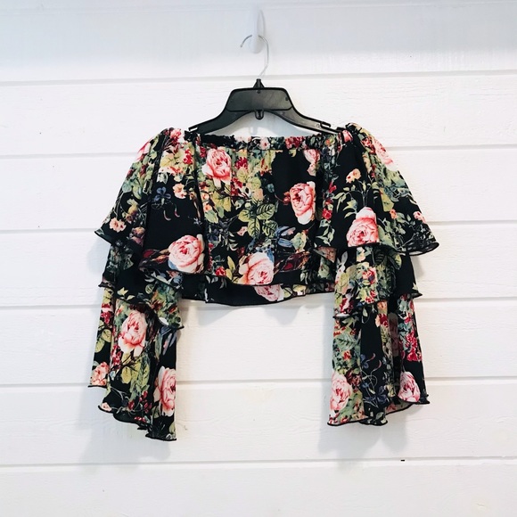 - LF Black Floral Ruffle Crop Top - Picture 3 of 9